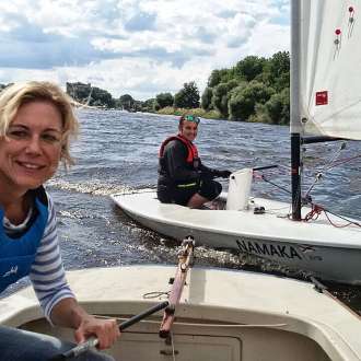 Jolen segeln auf der Weser